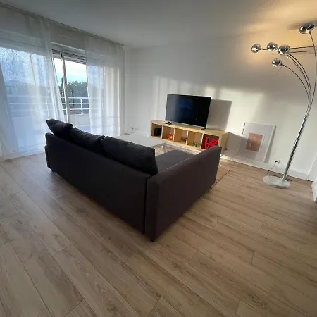 6 Personnes Proche Centre Apartment