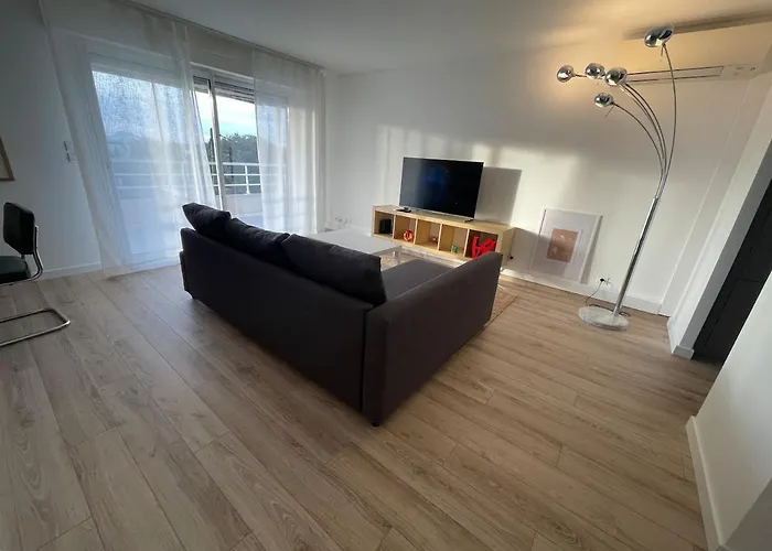 6 Personnes Proche Centre Апартаменты